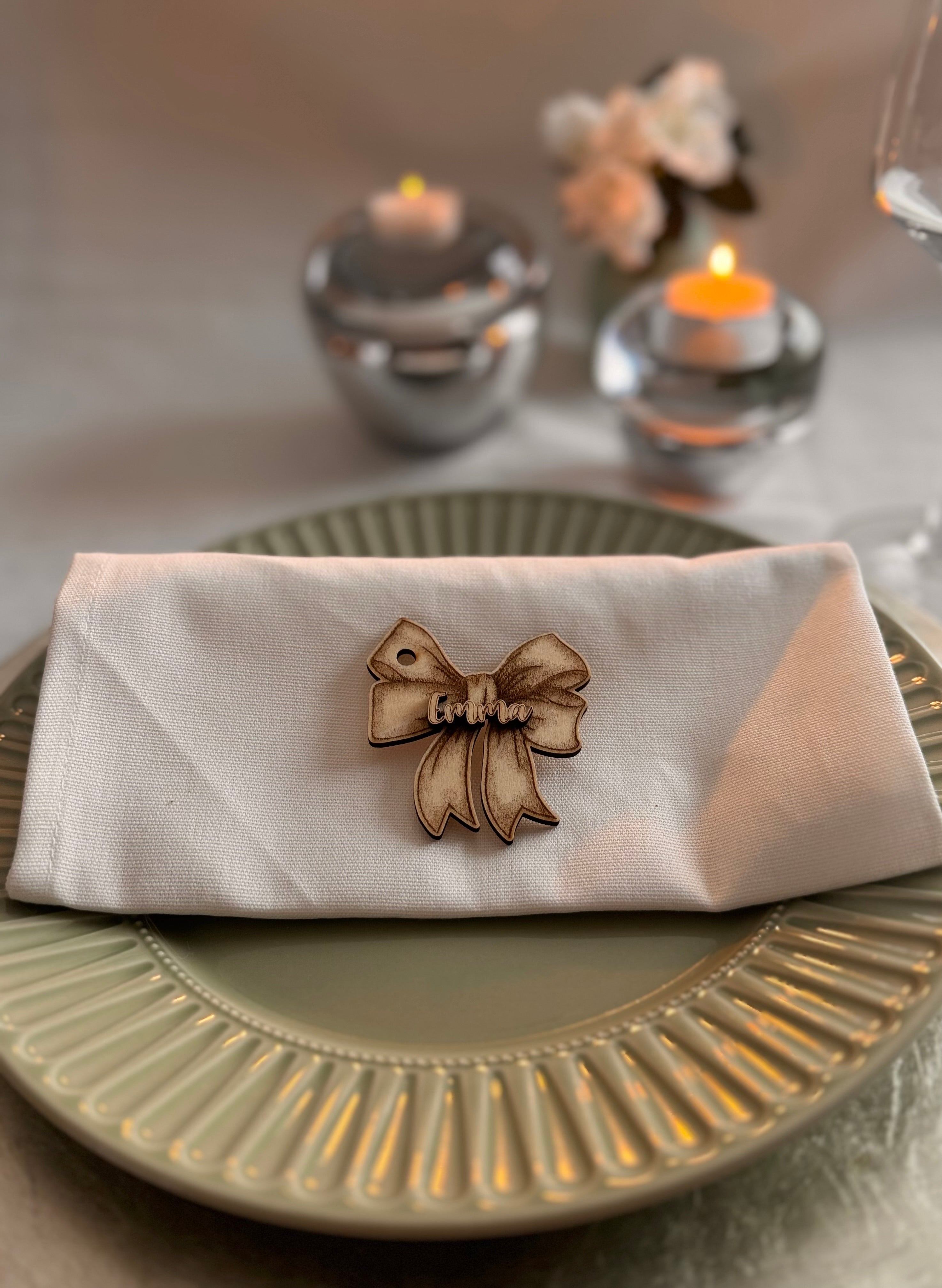 Bordkortfigurer i tre